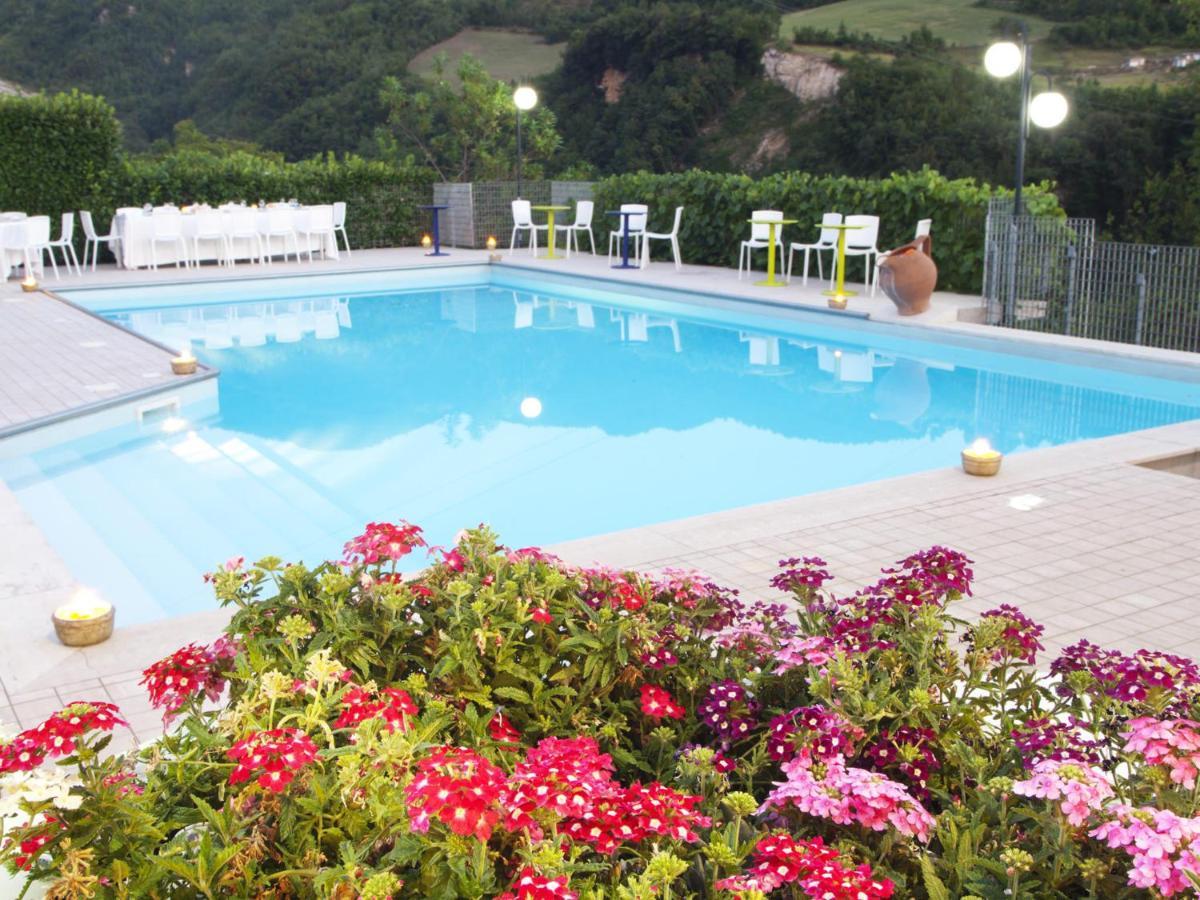 Hotel Ristorante Tre Lanterne & Spa Acquasanta Terme Exterior photo
