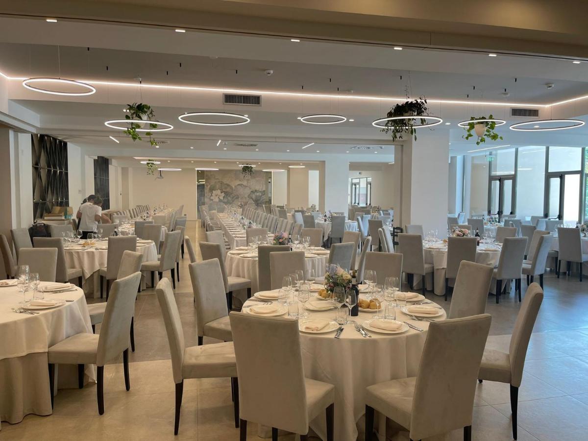 Hotel Ristorante Tre Lanterne & Spa Acquasanta Terme Exterior photo